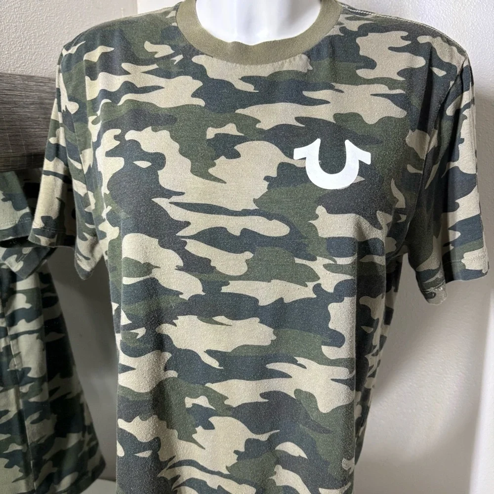 True Religion Green Camouflage Short Sleeve Tee
